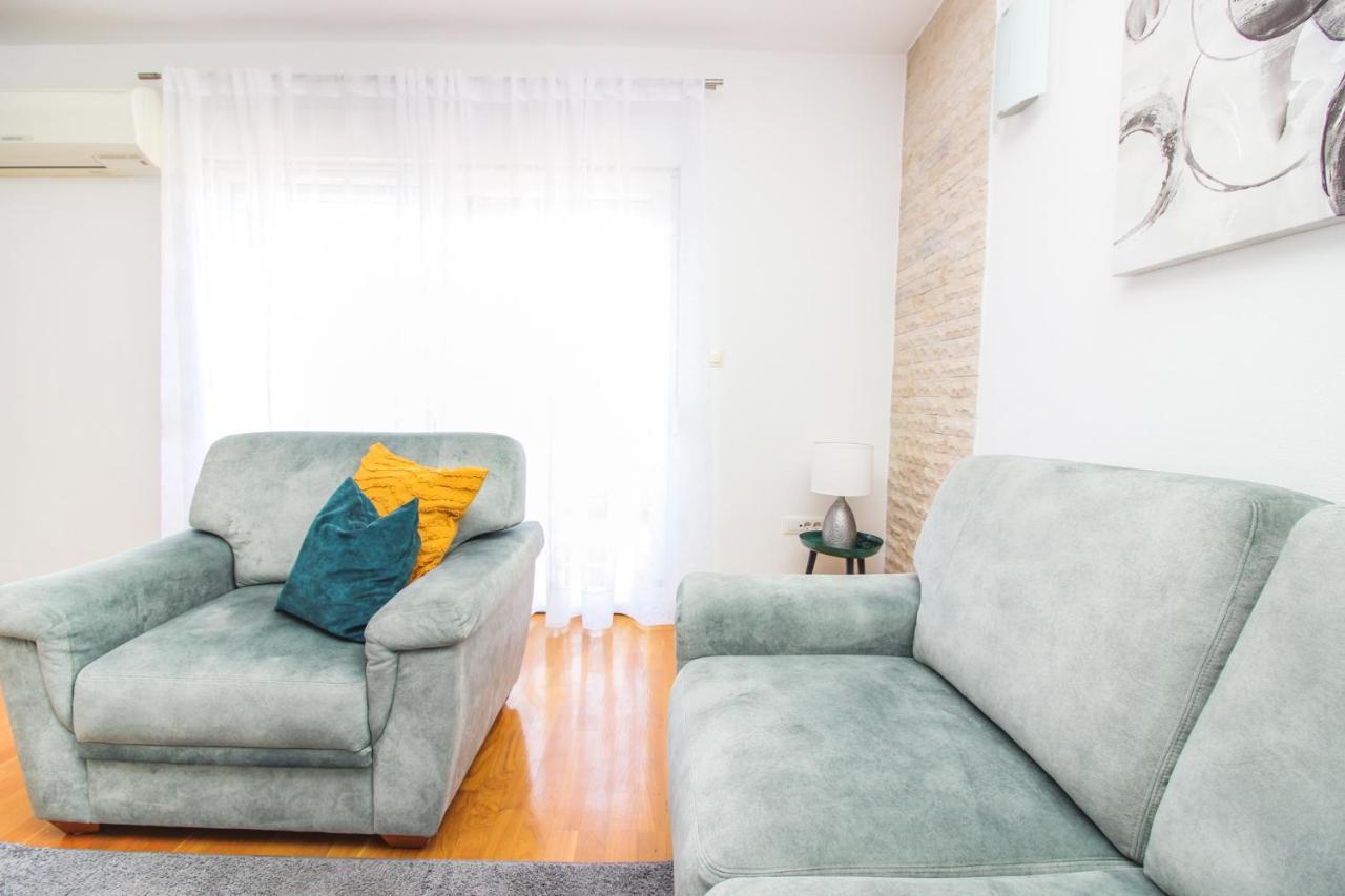 Lotta Apartament *