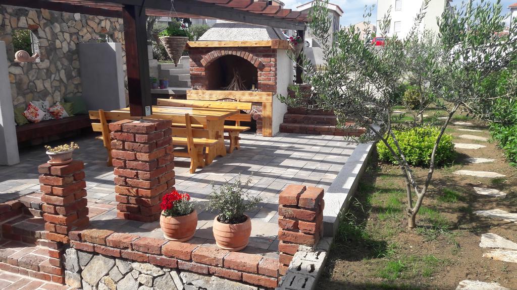 Apartament Lotta *